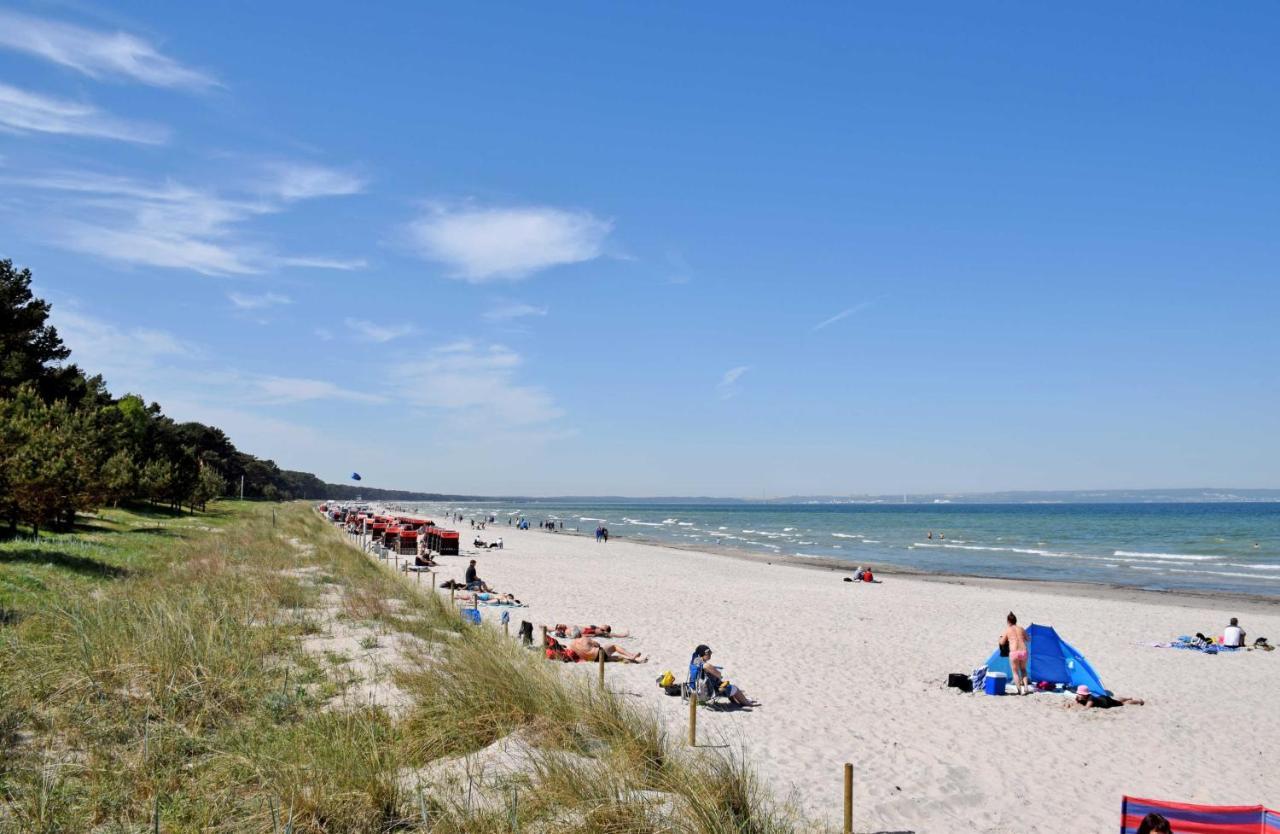 Ferienhaus Fam_ Lemke Lägenhet Bergen Auf Rugen Exteriör bild